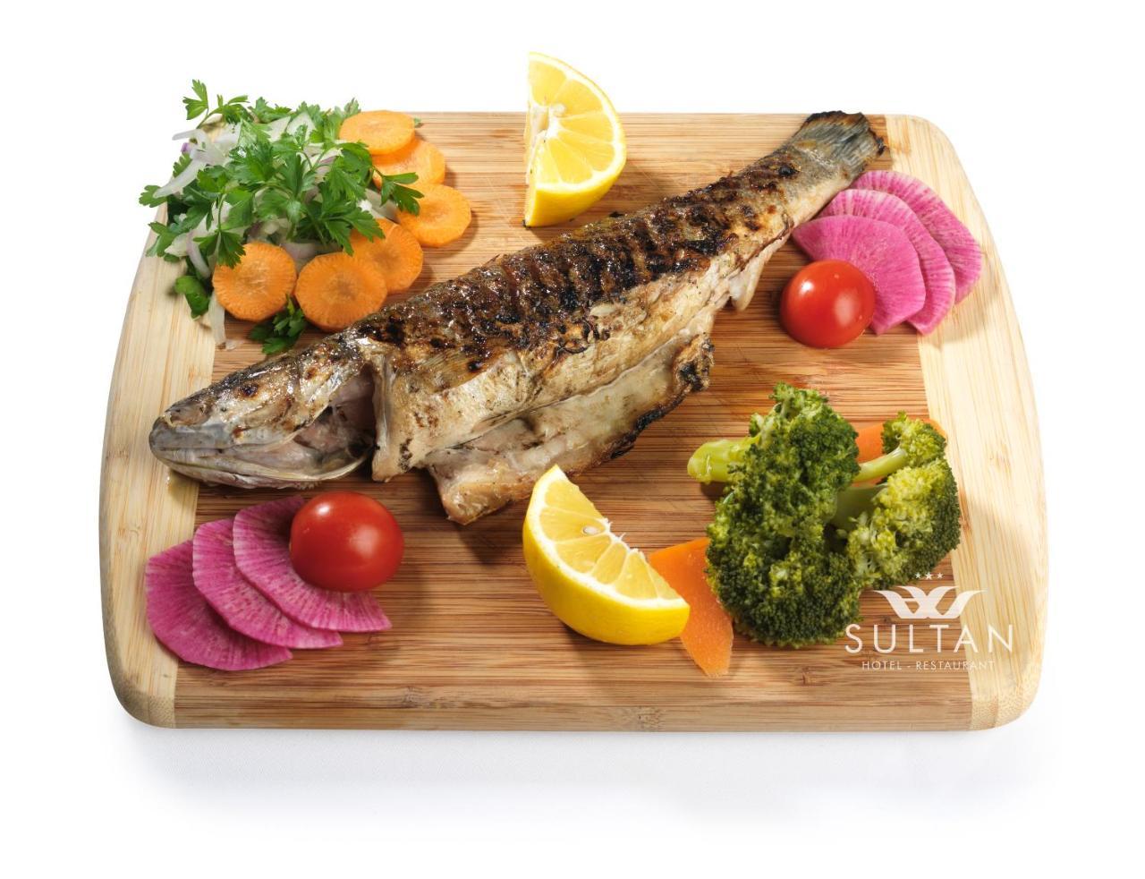 Sultan Hotel-Restaurant-Bistro Sivas Exterior foto